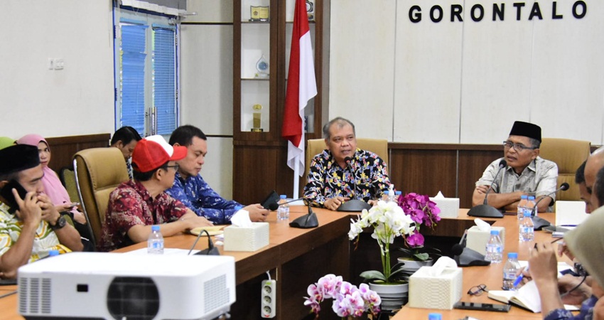Suasana pertemuan antara jajaran Pemkot Gorontalo dengan BWS II Sulawesi. (Foto: Prokopim)